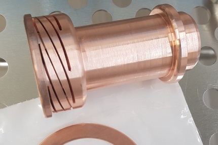 Customised small-series production for vacuum circuit breakers, variable capacitors… Customised small-series production for vacuum circuit breakers, variable capacitors...