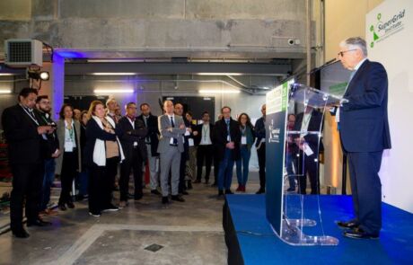 Inauguration of our High Power Source platform by (from left to right) Mr Benoit Rochas, Deputy Prefect of South Rhône, Mr Michel Augonnet, President of SuperGrid Institute and Ms Stéphanie Pernod, 1st Vice-President of the Auvergne-Rhône-Alpes Region.