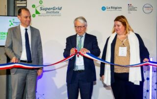 Inauguration of our High Power Source platform by (from left to right) Mr Benoit Rochas, Deputy Prefect of South Rhône, Mr Michel Augonnet, President of SuperGrid Institute and Ms Stéphanie Pernod, 1st Vice-President of the Auvergne-Rhône-Alpes Region.