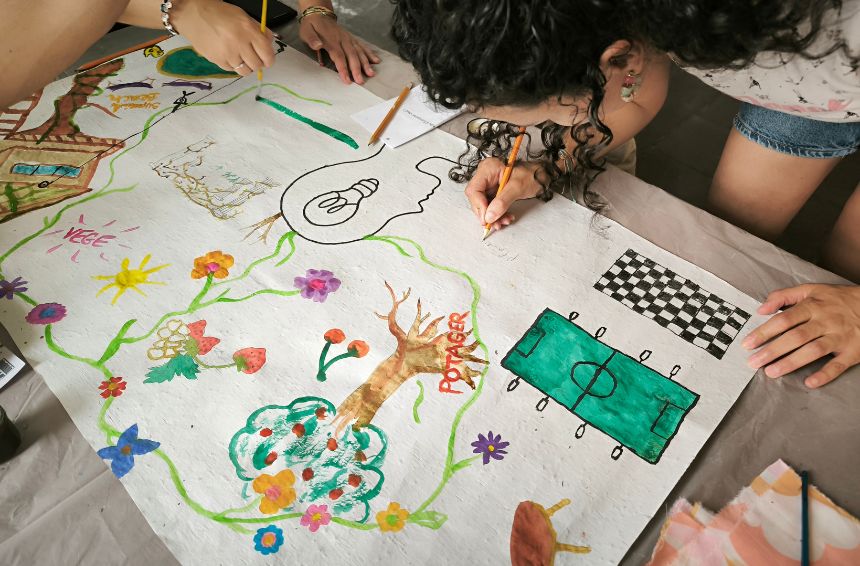 A creative mural workshop