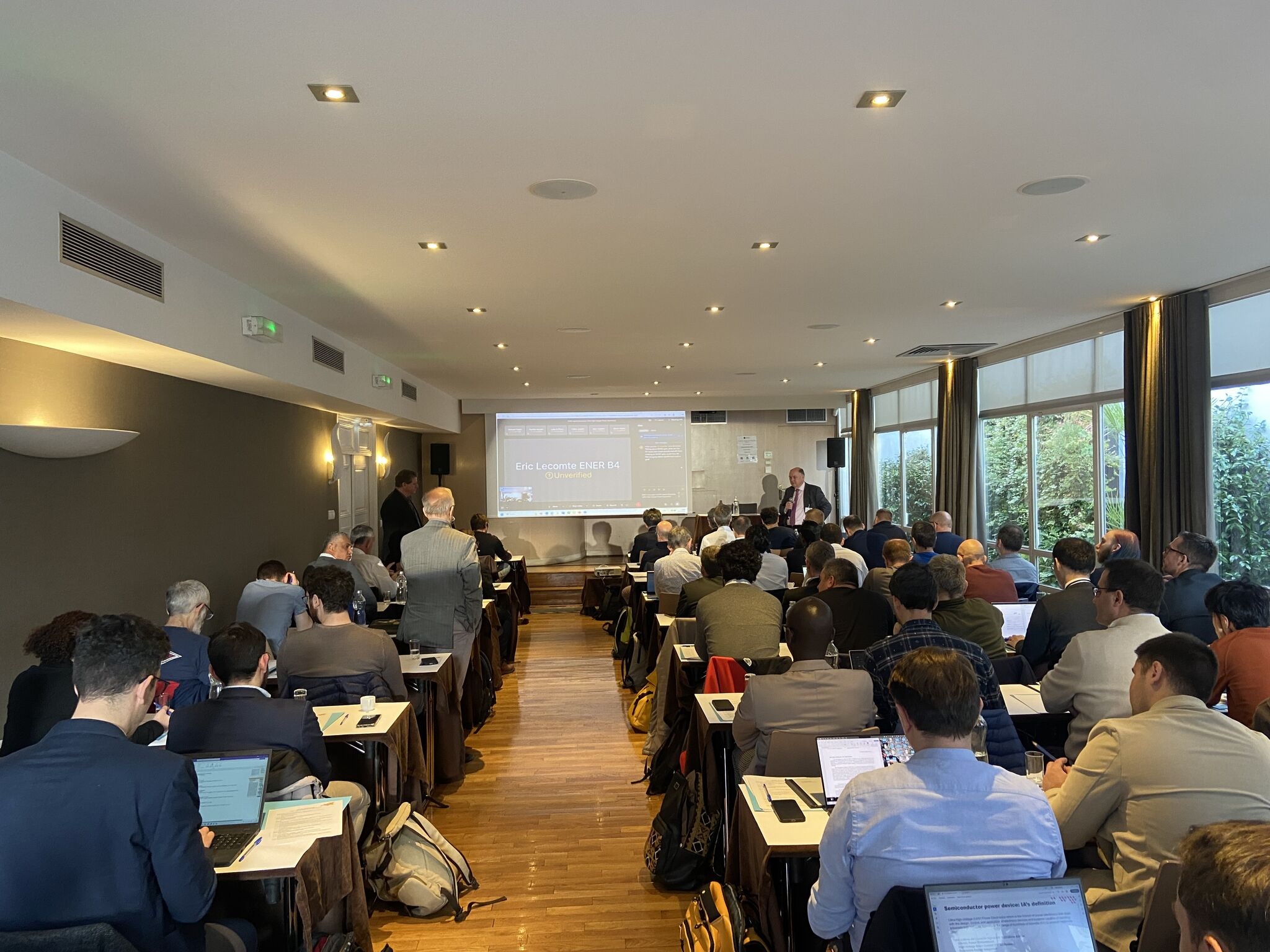 The FOR²ENSiCS prototype was recently showcased during the ECPE Workshop on Ultra-High-Voltage Power Electronics, held in Lyon on the 12th of November.