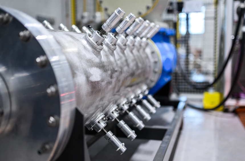 Insulating materials expertise for MV & HV product development